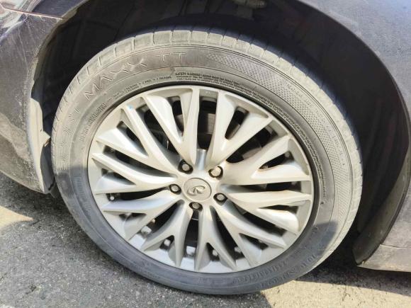 [西安·陕A] 二手英菲尼迪英菲尼迪Q702017款 Q70L 2.5L 悦享版