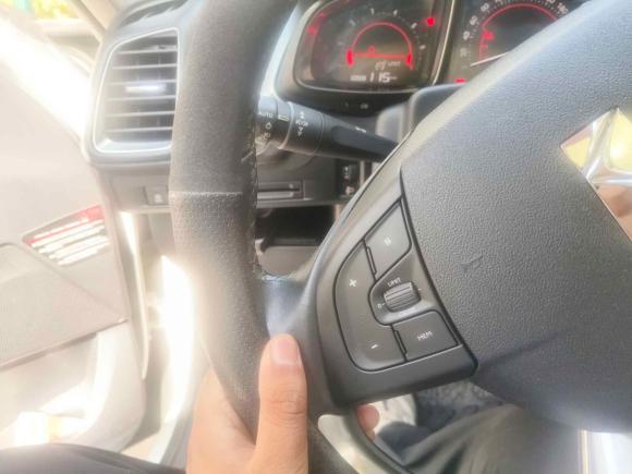 [上海·沪B] 二手DSDS 52014款 1.6T 豪华版THP160