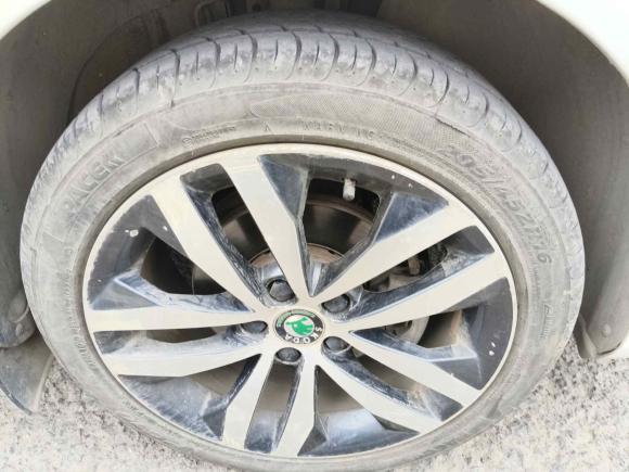 [青岛·鲁B] 二手斯柯达晶锐2012款 1.6L 自动Sport版