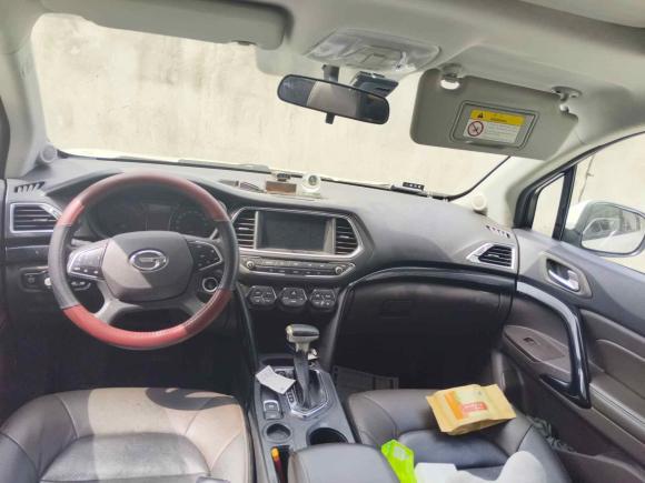 [上海·皖M] 二手广汽传祺传祺GS42017款 235T 自动两驱豪华智联版