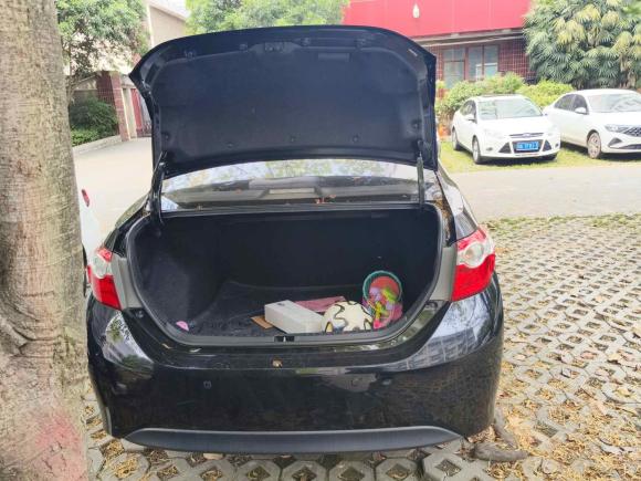 [成都·川A] 二手丰田雷凌2014款 1.6G 手动精英版