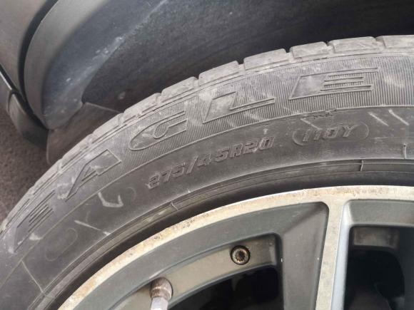 [上海·沪B] 二手大众途锐2011款 3.0TSI 高配型