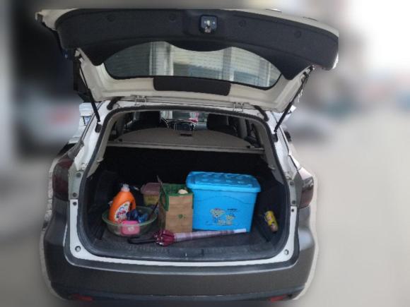 [无锡·苏B] 二手启辰启辰T702015款 2.0L CVT睿趣版