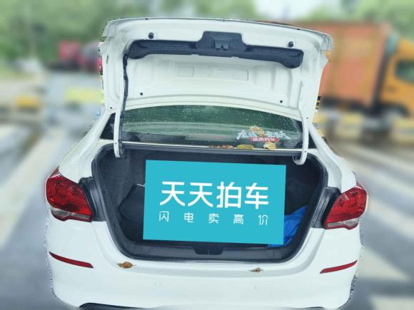 [深圳·粤W] 二手雪佛兰科沃兹2019款 320 自动欣享天窗版