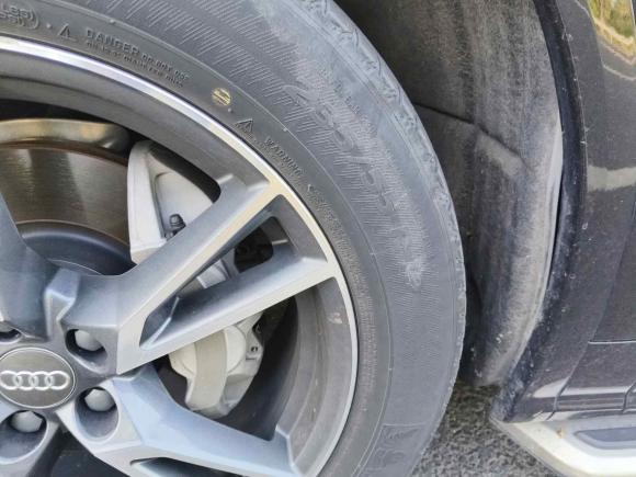 [南通·苏A] 二手奥迪奥迪Q5L2020款 改款 40 TFSI 荣享时尚型