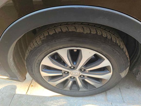 [南昌·赣C] 二手长安凌轩2017款 1.6L 手动精英型