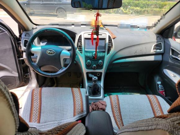 [青岛·鲁B] 二手比亚迪比亚迪F32015款 节能版 1.5L 手动豪华型