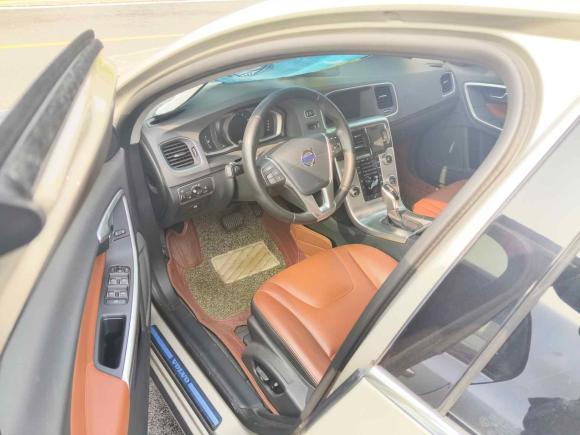 [温州·浙C] 二手沃尔沃沃尔沃S602017款 S60L T4 智远版