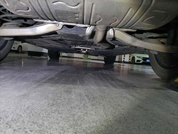 [无锡·苏B] 二手奔驰奔驰GLA2016款 GLA 200 时尚型