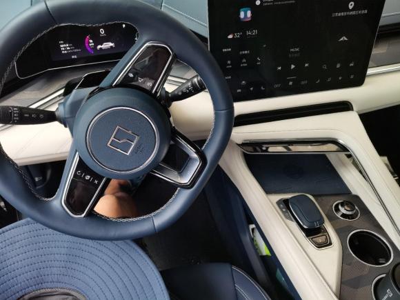 [南京·苏A] 二手极氪极氪0012021款 超长续航单电机 WE版