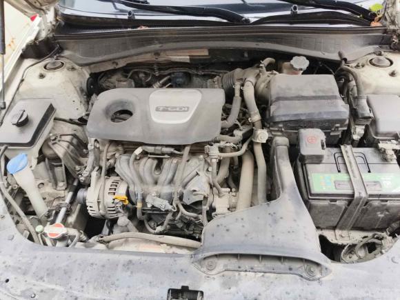 [温州·浙C] 二手起亚起亚K52016款 1.6T 自动LUX