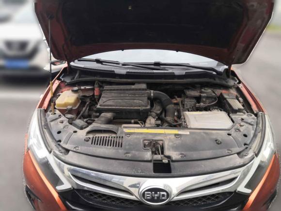 [无锡·沪A] 二手比亚迪秦新能源2015款 1.5T 双冠旗舰版