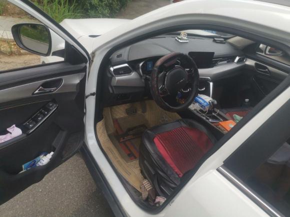 [武汉·鄂A] 二手北京汽车北京X32019款 1.5L 自动荣耀版