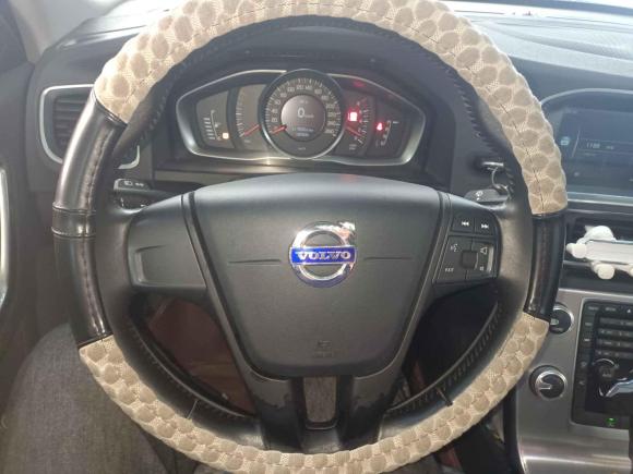 [金华·浙G] 二手沃尔沃沃尔沃S602017款 S60L T3 智行版