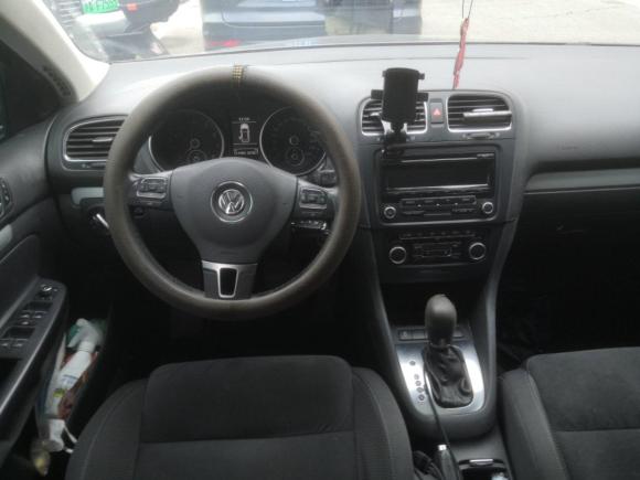 [上海·沪E] 二手大众高尔夫2011款 1.4TSI 舒适旅行版