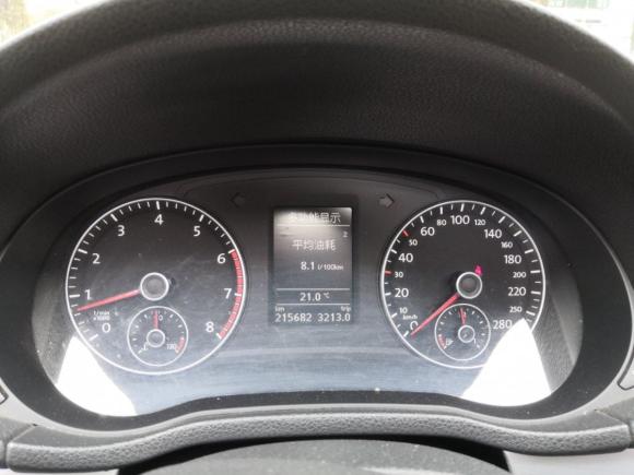 [上海·苏C] 二手大众帕萨特2014款 1.8TSI DSG尊荣版