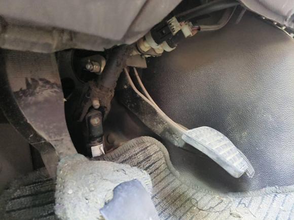 [杭州·浙A] 二手依维柯依维柯褒迪2012款 2.5T-A32 基本型