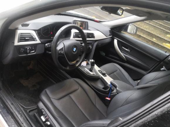 [佛山·粤X] 二手宝马宝马3系GT2016款 320i 时尚型