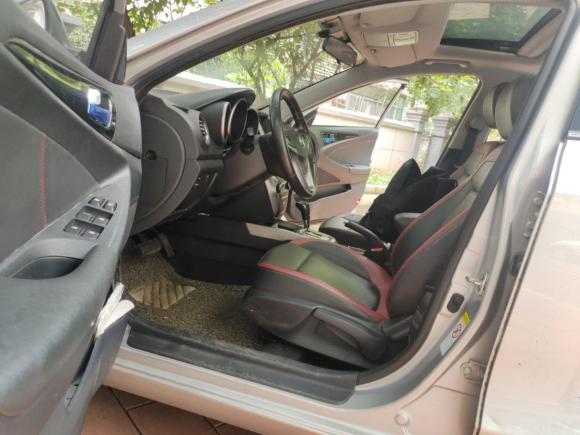 [武汉·鄂A] 二手长安逸动XT2015款 1.6L 自动俊酷型 国IV