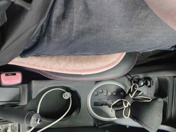 [无锡·苏B] 二手铃木雨燕2013款 1.5L 自动运动版