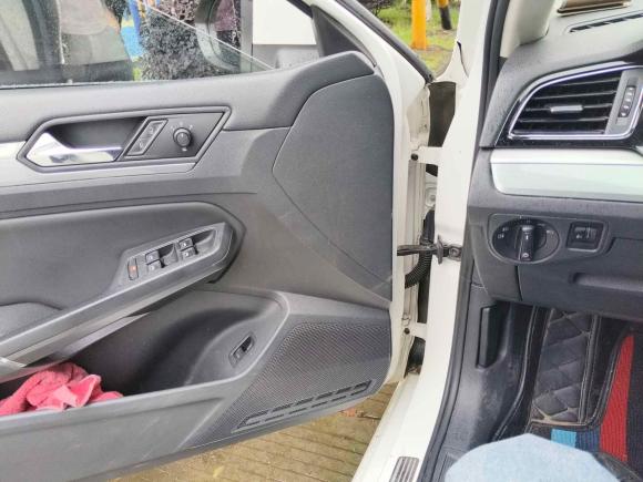 [嘉兴·浙B] 二手大众凌渡2015款 280TSI DSG舒适版