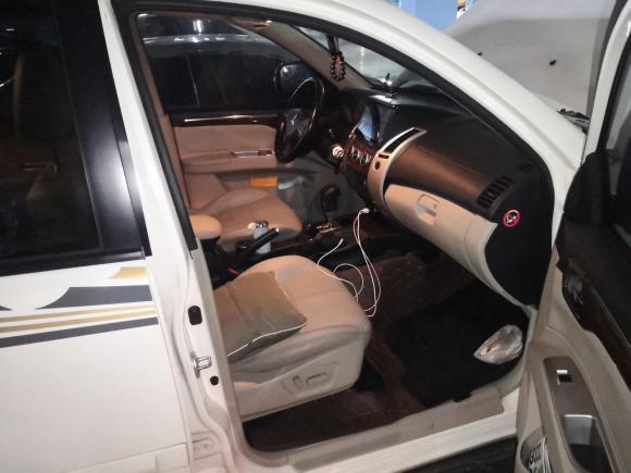 [宁波·浙B] 二手三菱帕杰罗·劲畅2013款 3.0L 自动四驱旗舰版