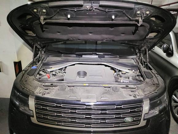 [上海·沪B] 二手路虎揽胜2023款 3.0 L6 400PS 盛世七座加长版