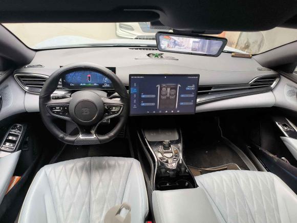 [广州·粤A] 二手比亚迪海豹2022款 550km 标准续航后驱版尊贵型