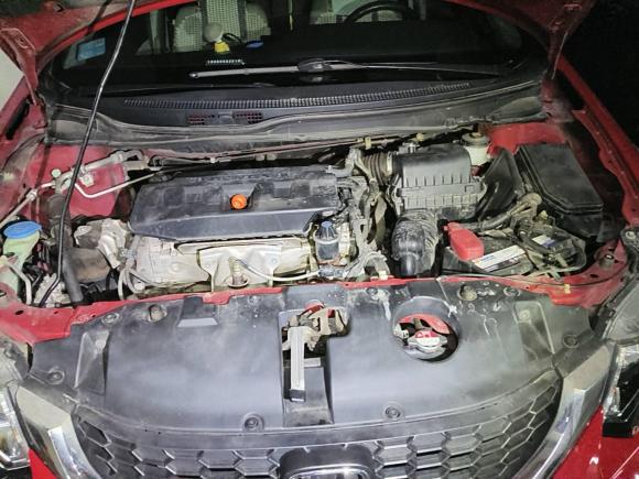 [武汉·鄂A] 二手本田思域2014款 1.8L 自动舒适版