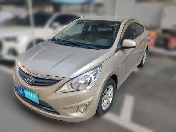 現(xiàn)代瑞納2010款 三廂 1.4L 手動標(biāo)準(zhǔn)型GL「成都二手車」「天天拍車」