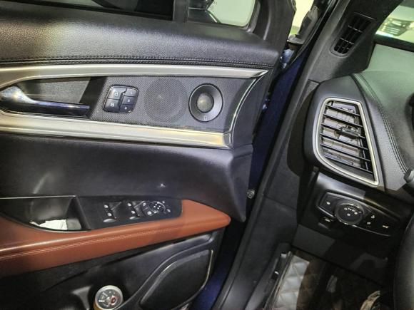 [深圳·粤B] 二手林肯林肯MKX2015款 2.0T 四驱尊雅版