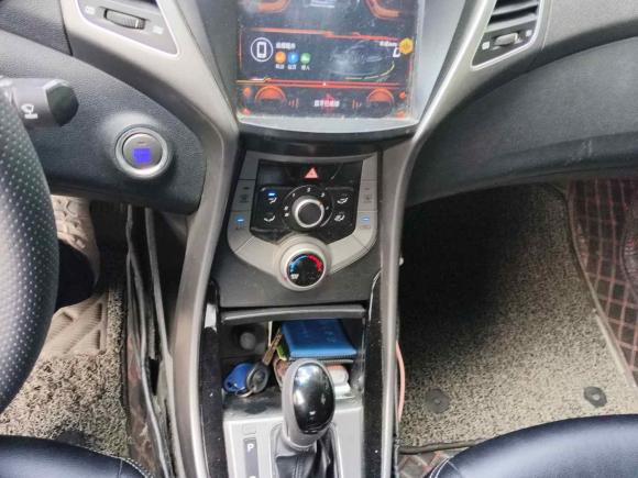 [嘉兴·浙A] 二手现代朗动2015款 1.6L 自动领先型