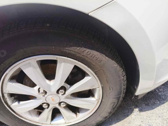 [上海·甘A] 二手雪佛兰赛欧2015款 赛欧3 1.5L 手动理想天窗版