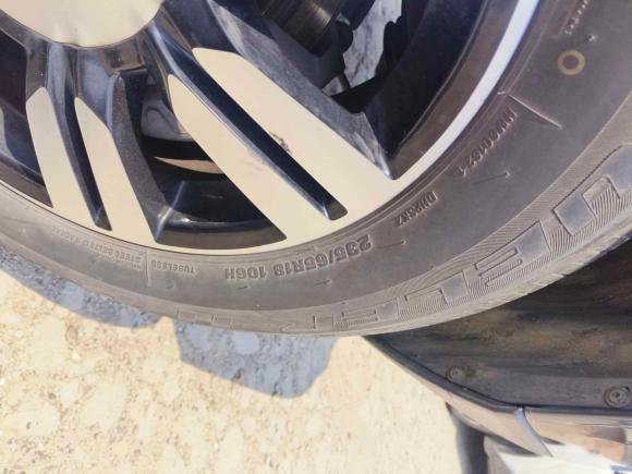 [无锡·苏B] 二手凯迪拉克凯迪拉克SRX2013款 3.0L 舒适型