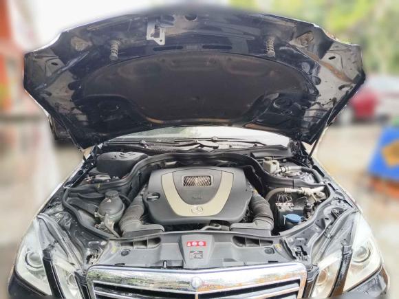 [南昌·赣M] 二手奔驰奔驰E级2013款 E 300 L 时尚豪华型