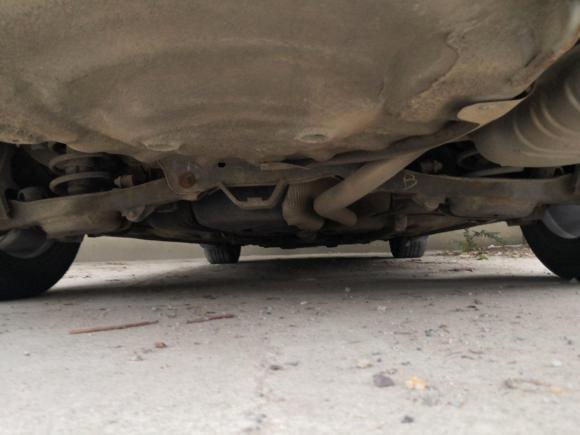 [无锡·苏B] 二手奔腾奔腾B502013款 1.6L 手动豪华型