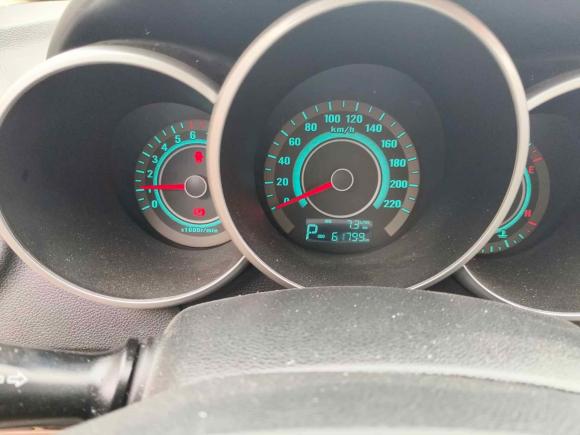 [上海·沪C] 二手长安逸动2014款 1.6L 自动豪华型