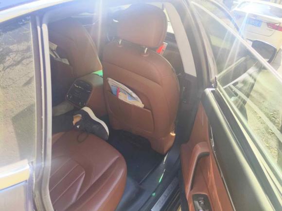 [上海·沪B] 二手玛莎拉蒂总裁2013款 3.0T 标准型