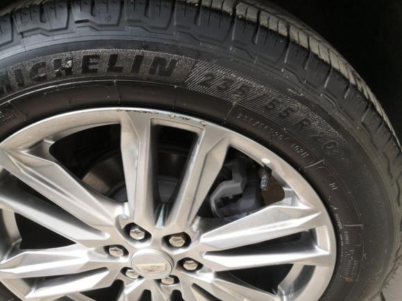 [西安·陕U] 二手凯迪拉克凯迪拉克XT62021款 2.0T 六座两驱豪华型