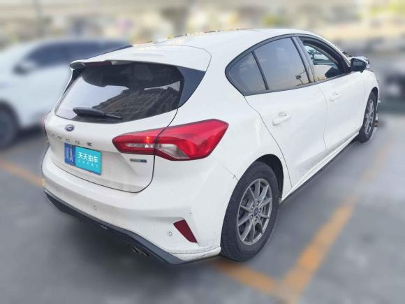 [成都·川A] 二手福特福克斯2021款 两厢 EcoBoost 180 自动锋潮型