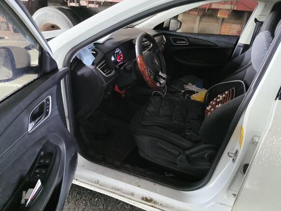 [金华·浙G] 二手荣威荣威i52020款 1.5L 自动4G互联领豪版