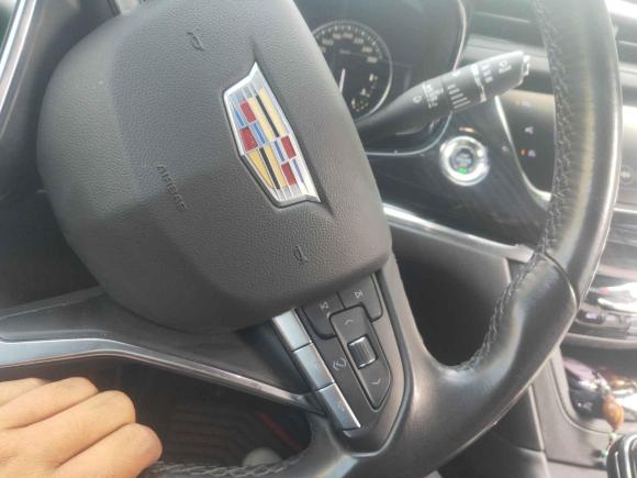 [杭州·浙D] 二手凯迪拉克凯迪拉克XT62020款 28T 六座豪华型