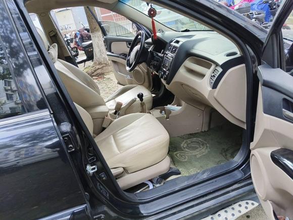 [上海·皖K] 二手起亚狮跑2013款 2.0L 手动两驱版GL