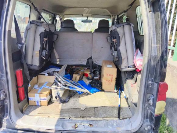 [台州·浙J] 二手日产日产NV2002010款 1.6L 豪华型