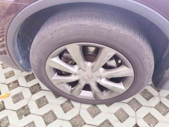 [上海·苏A] 二手英菲尼迪英菲尼迪QX502015款 2.5L 悦享版