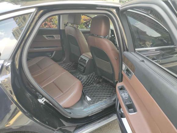 [佛山·粤E] 二手捷豹捷豹XFL2017款 XFL 2.0T 240PS 豪华版