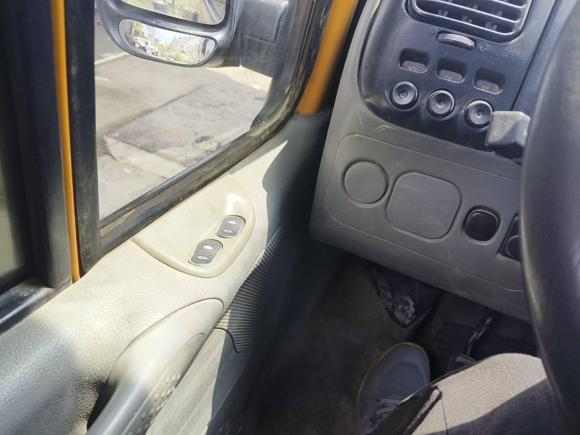 [上海·沪B] 二手福特经典全顺2013款 2.8T改款柴油厢式运输车短轴中顶JX493ZLQ4