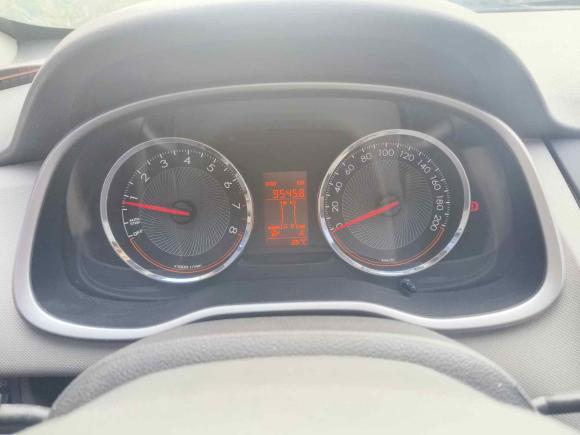 [上海·沪C] 二手雪佛兰赛欧2015款 赛欧3 1.5L 手动理想天窗版