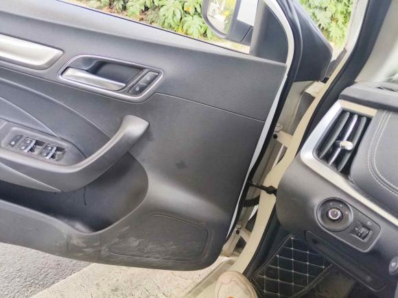 [苏州·苏U] 二手荣威荣威i62017款 20T 自动旗舰版