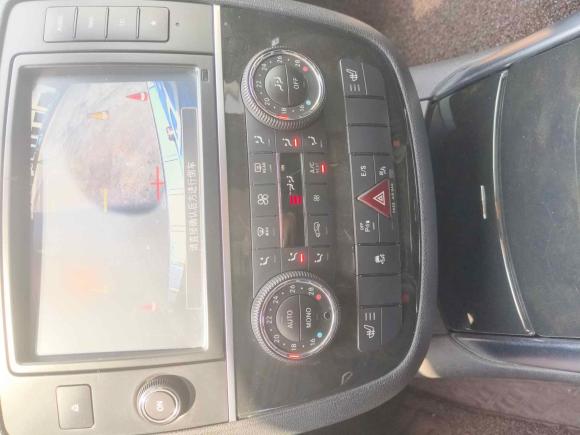 [青岛·鲁B] 二手奔驰奔驰R级2017款 R 320 4MATIC 商务型臻藏版